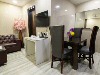 deluxe-room1-sohy-residency (1)